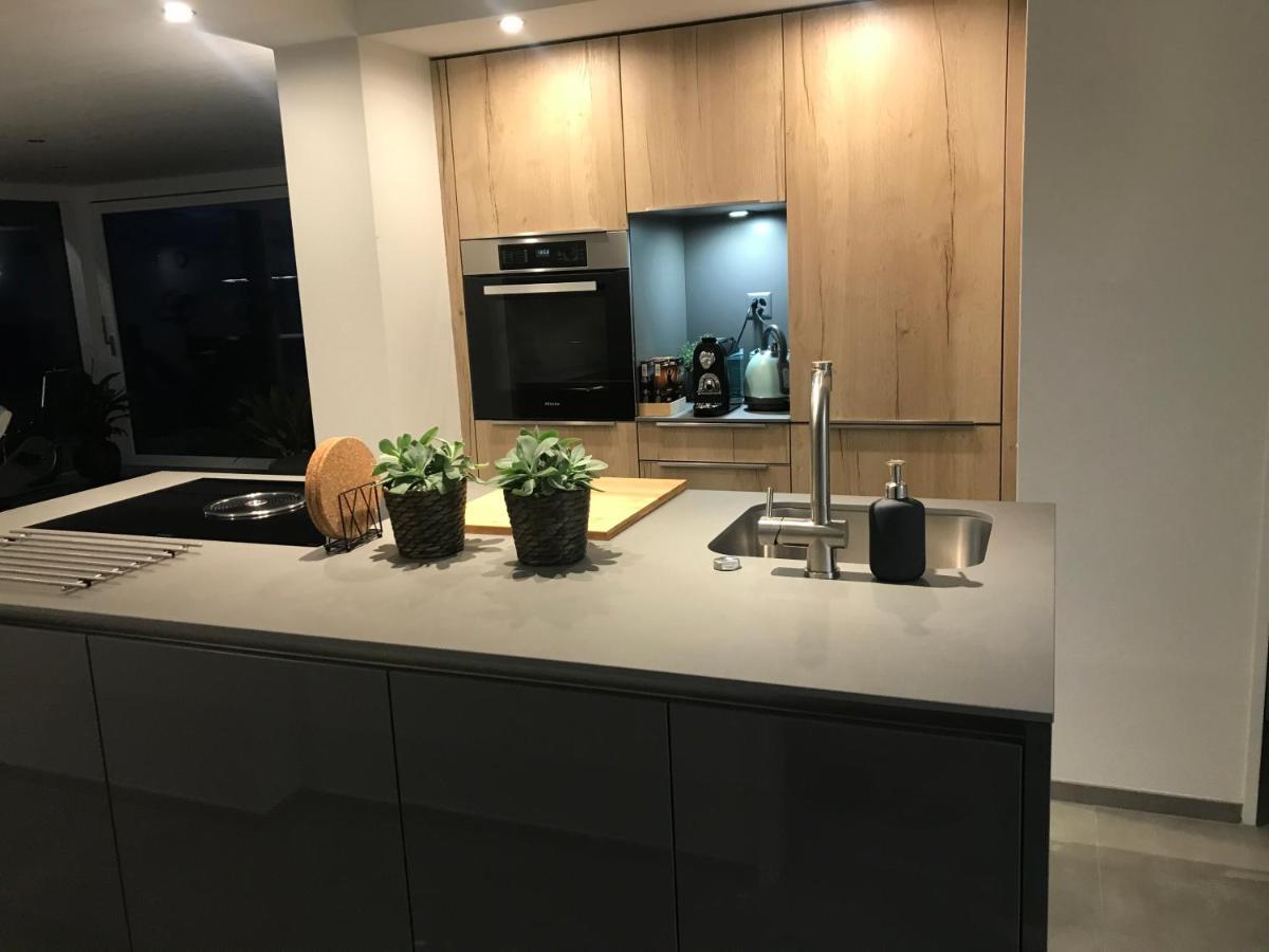 Krattigen Moderne Unterkunft Mit Panoramablick Auf Thunersee מראה חיצוני תמונה